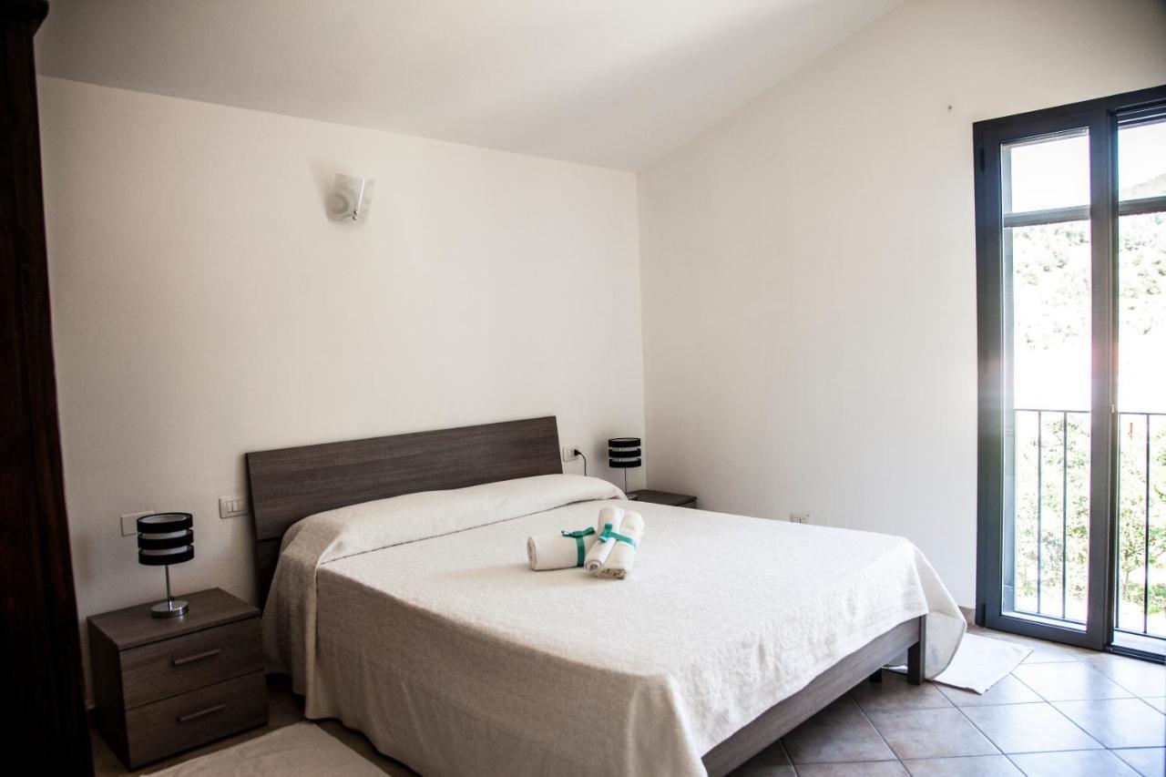 Sardinian Gallery Temo 1