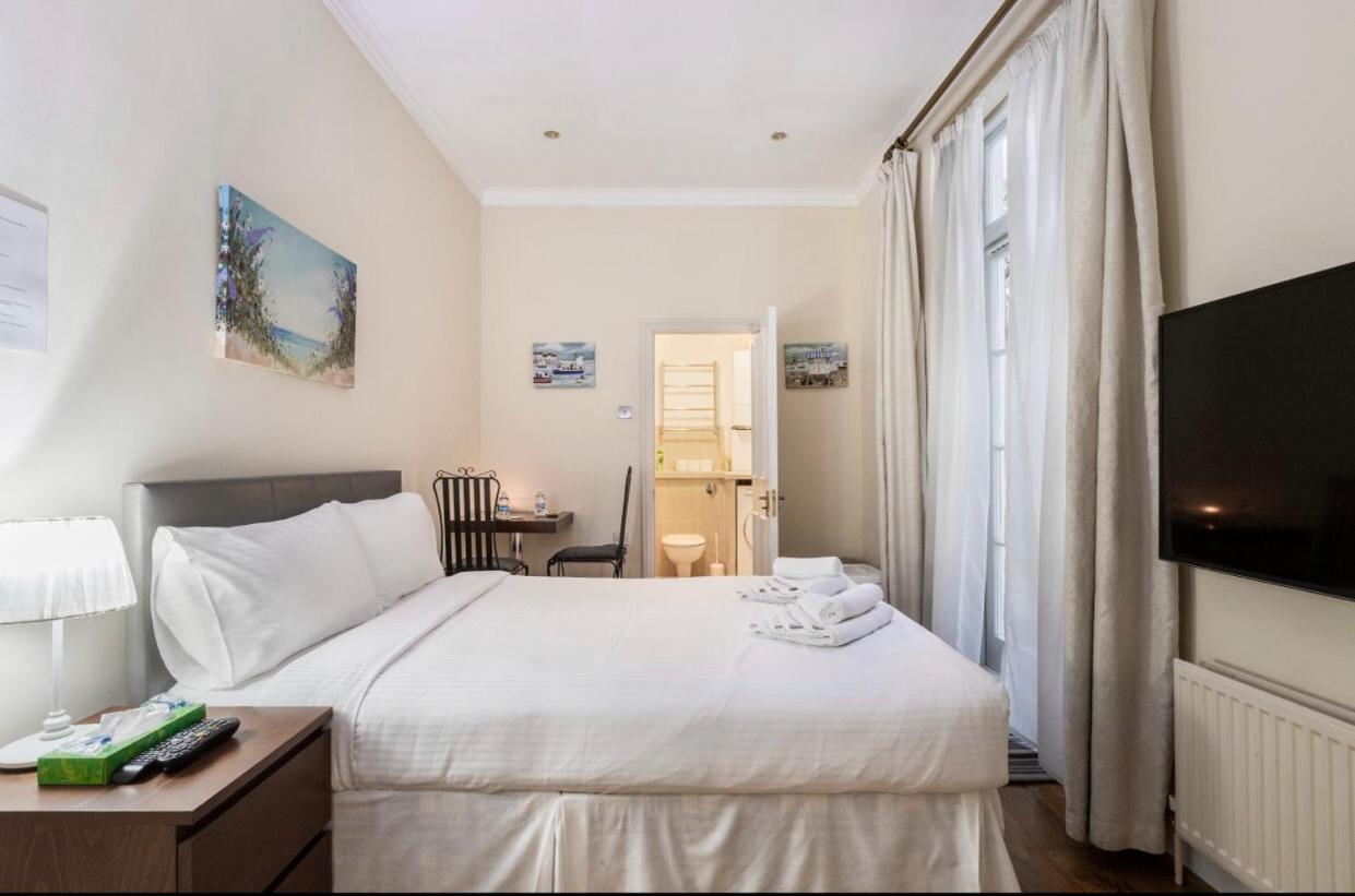 Oxford Street Homestay 2