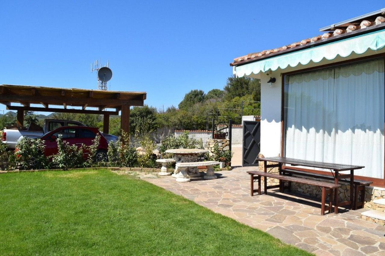 Battistina Holiday Home