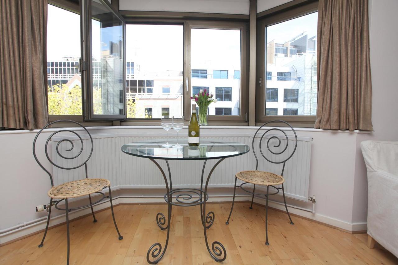 Tower Bridge Apartment 1