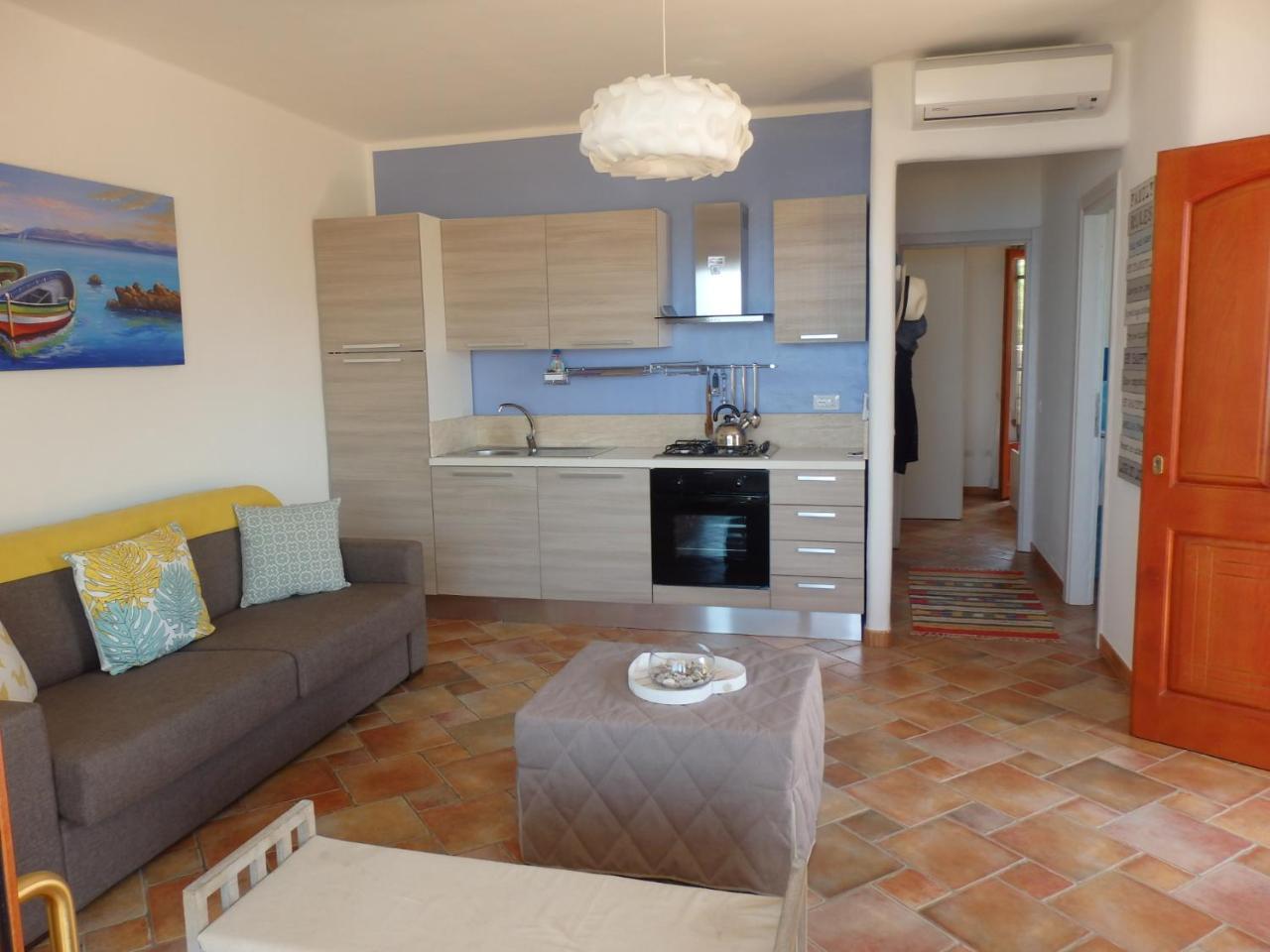 The Beach House - Lu Bagnu 1