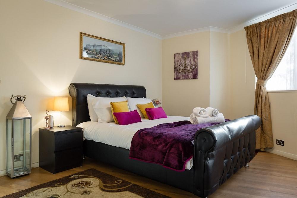 Luxury Villa 6-Bed Next To Marble Arch 1