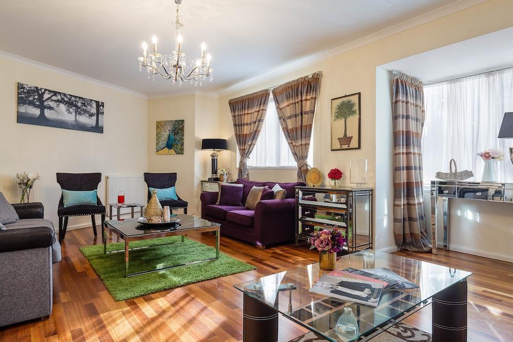 Luxury Villa 6-Bed Next To Marble Arch