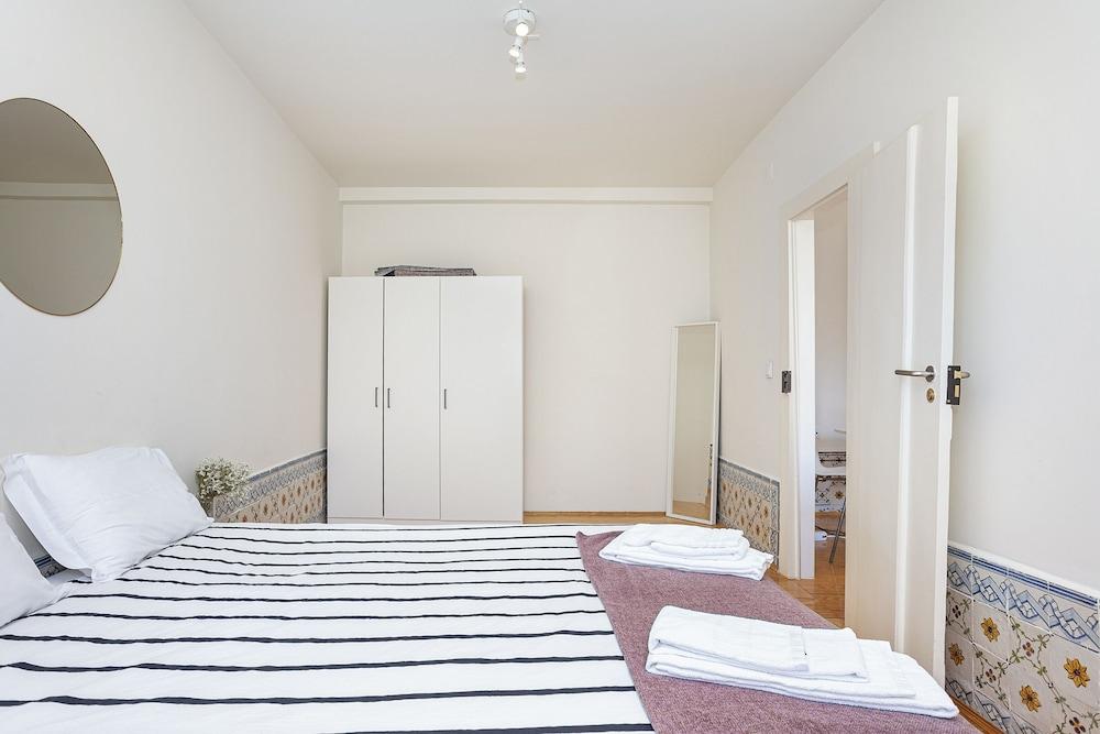 Gonzalo's Guest Apartments - Downtown Historic Flats IV 2