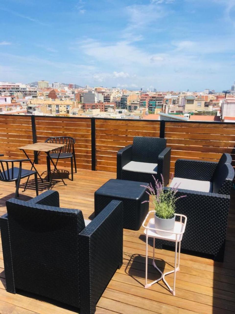 Apartamentos Espai Progres by Be Barcelona