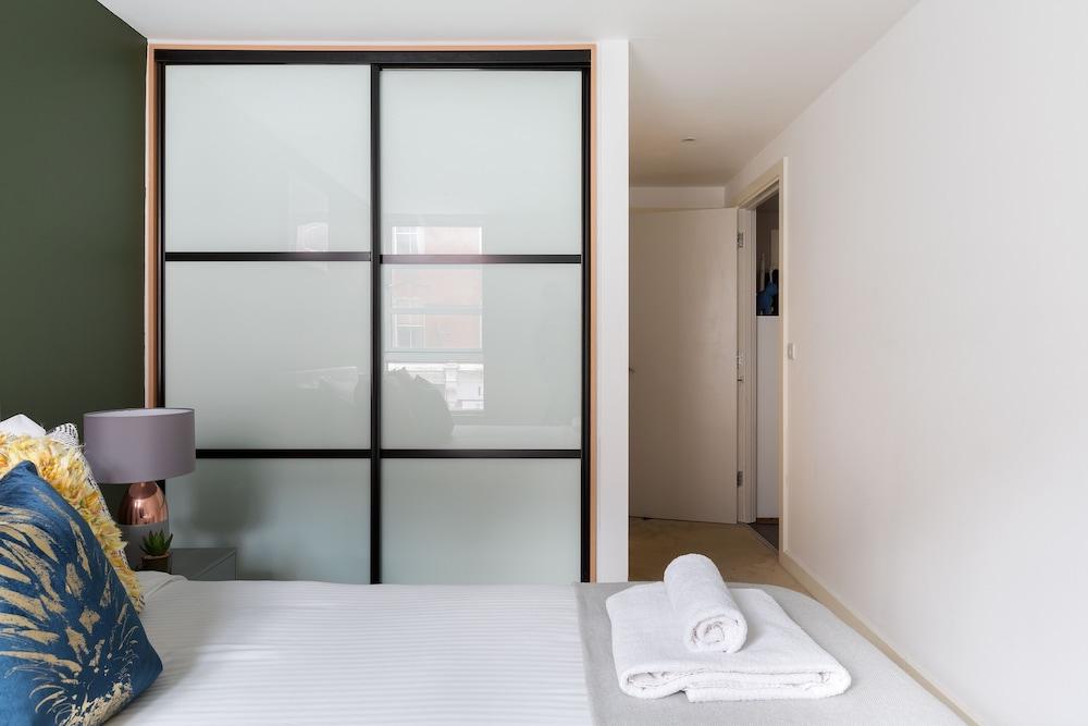 The Spitalfields Flats 1