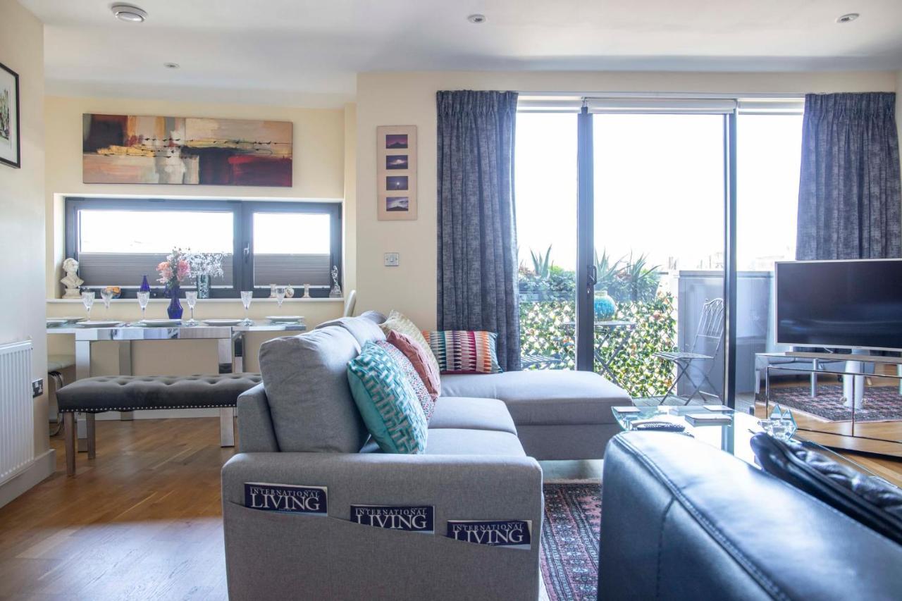 Lovely Tower Bridge Residence 1