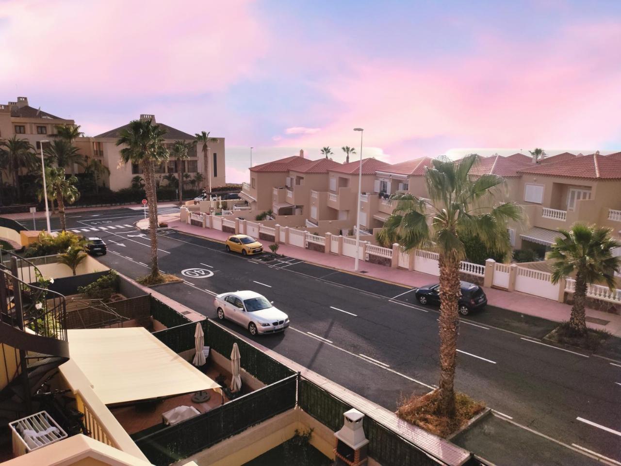 Vincci Selection Apartments with Sea Views & Super Large Terrace 2