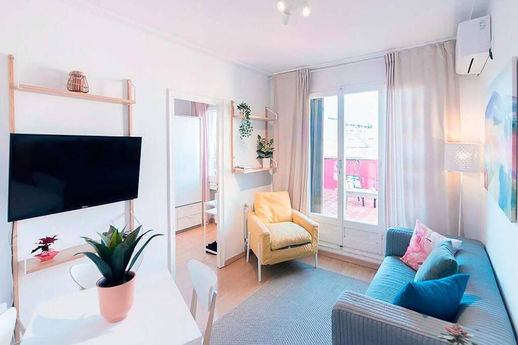 Glowy Penthouse with a Boho Inspired Terrace