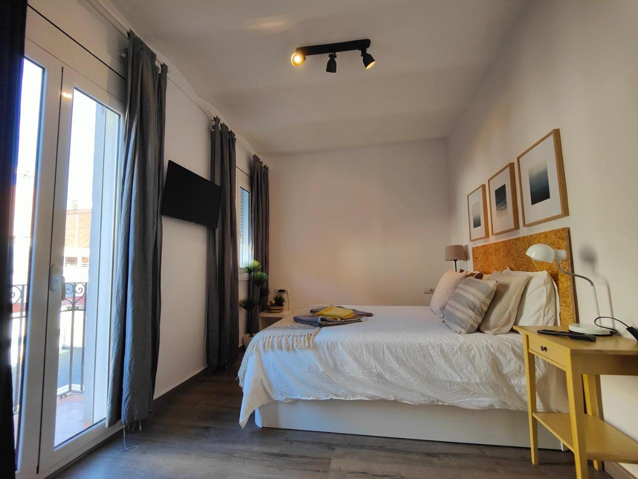 Bright Flat Next To Stadium Y la Fira 1