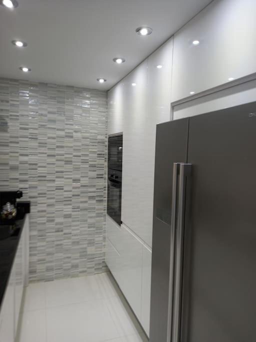 Apartamento Con Impresionantes Vistas Y Piscina 1