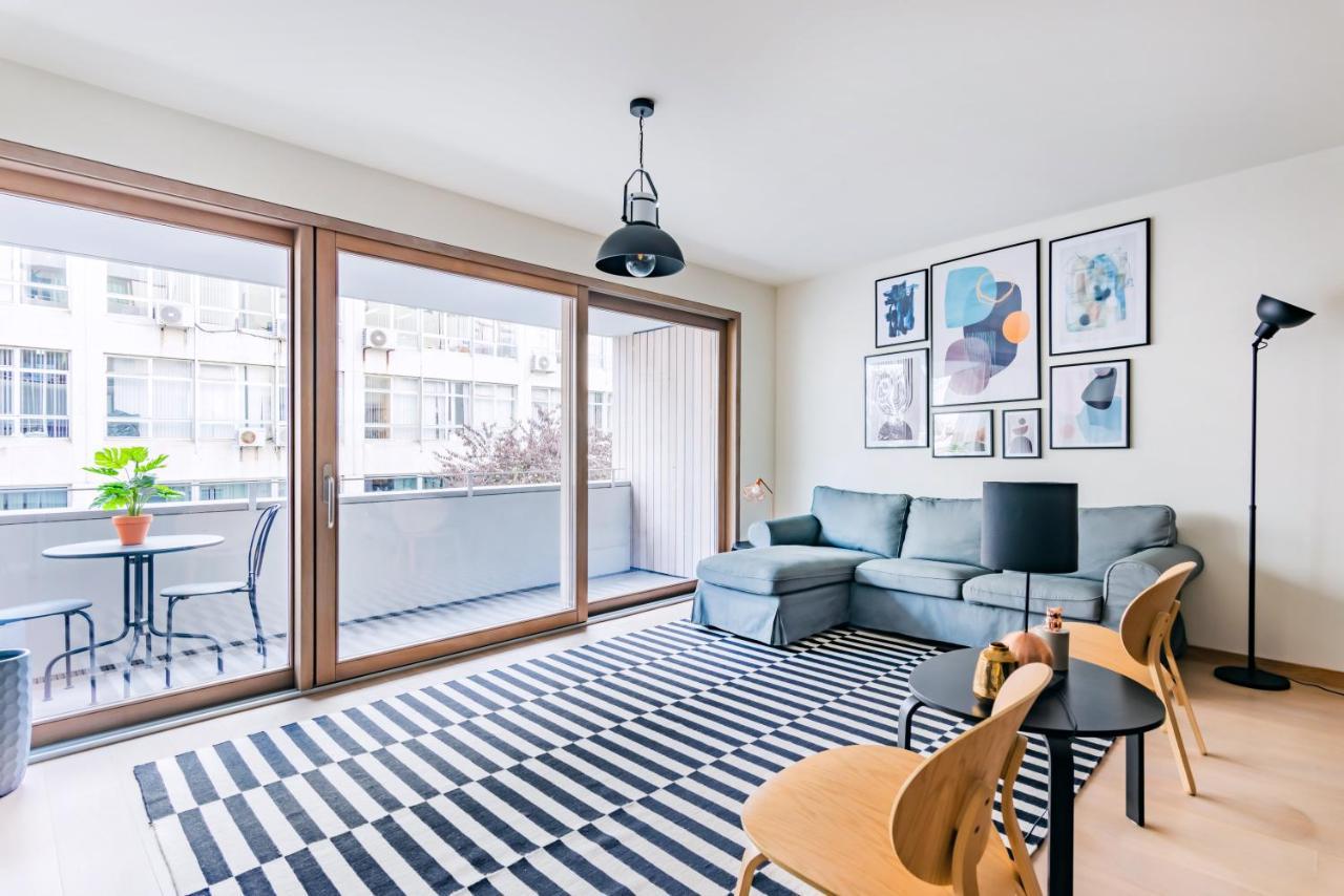 Gelman's Getaway in Lisbon 1