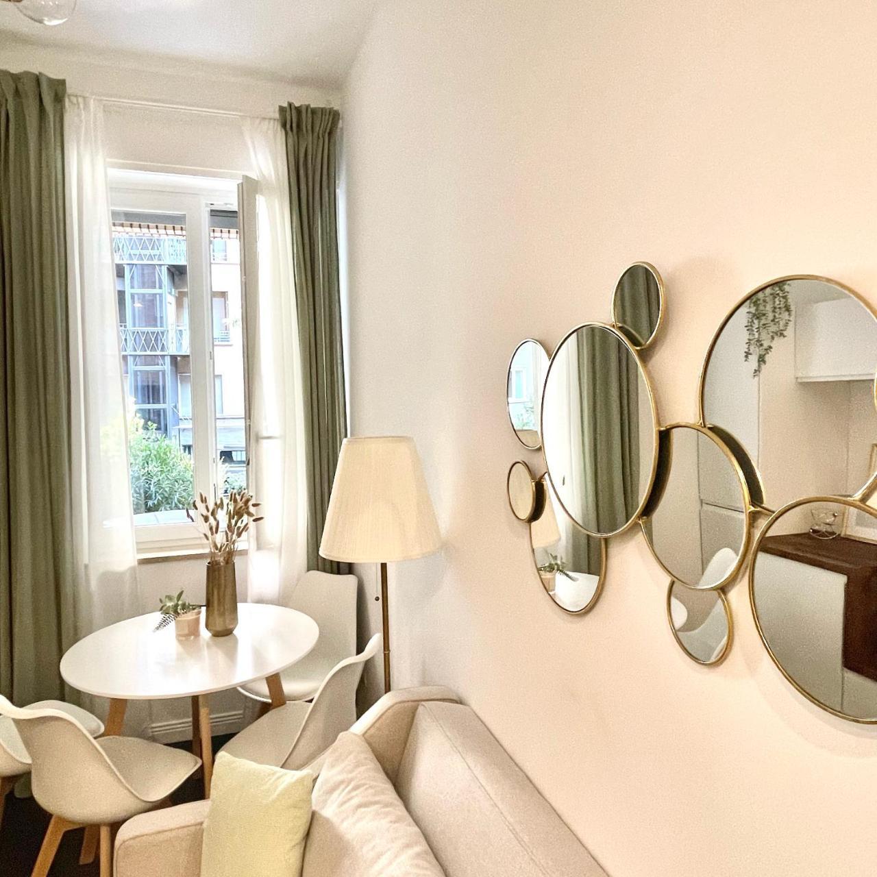 Bilocale di Prestigio: Milano Centro 1