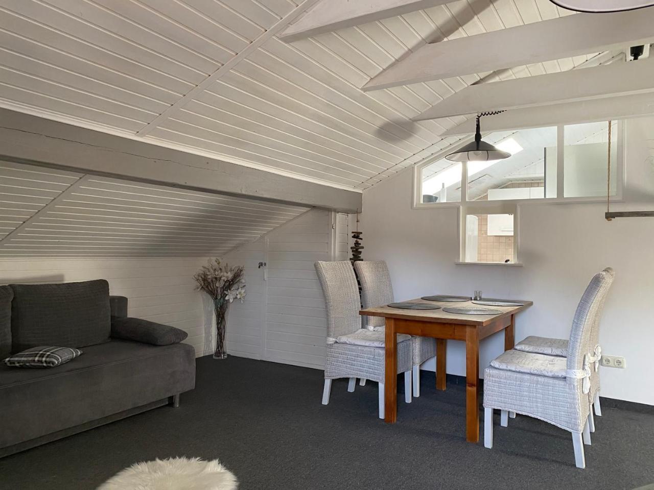 Haus Flora (Adults Only) 1