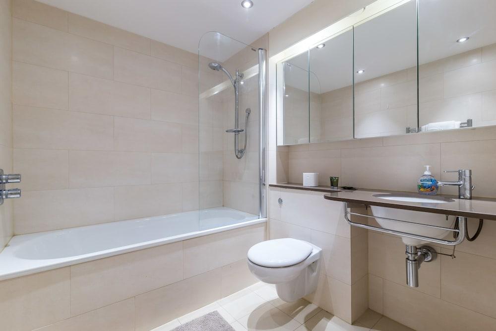 Skyviews by Austin David Apartments