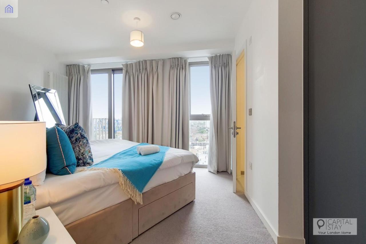 Luxury Three Bed Apartment by London Excel 1
