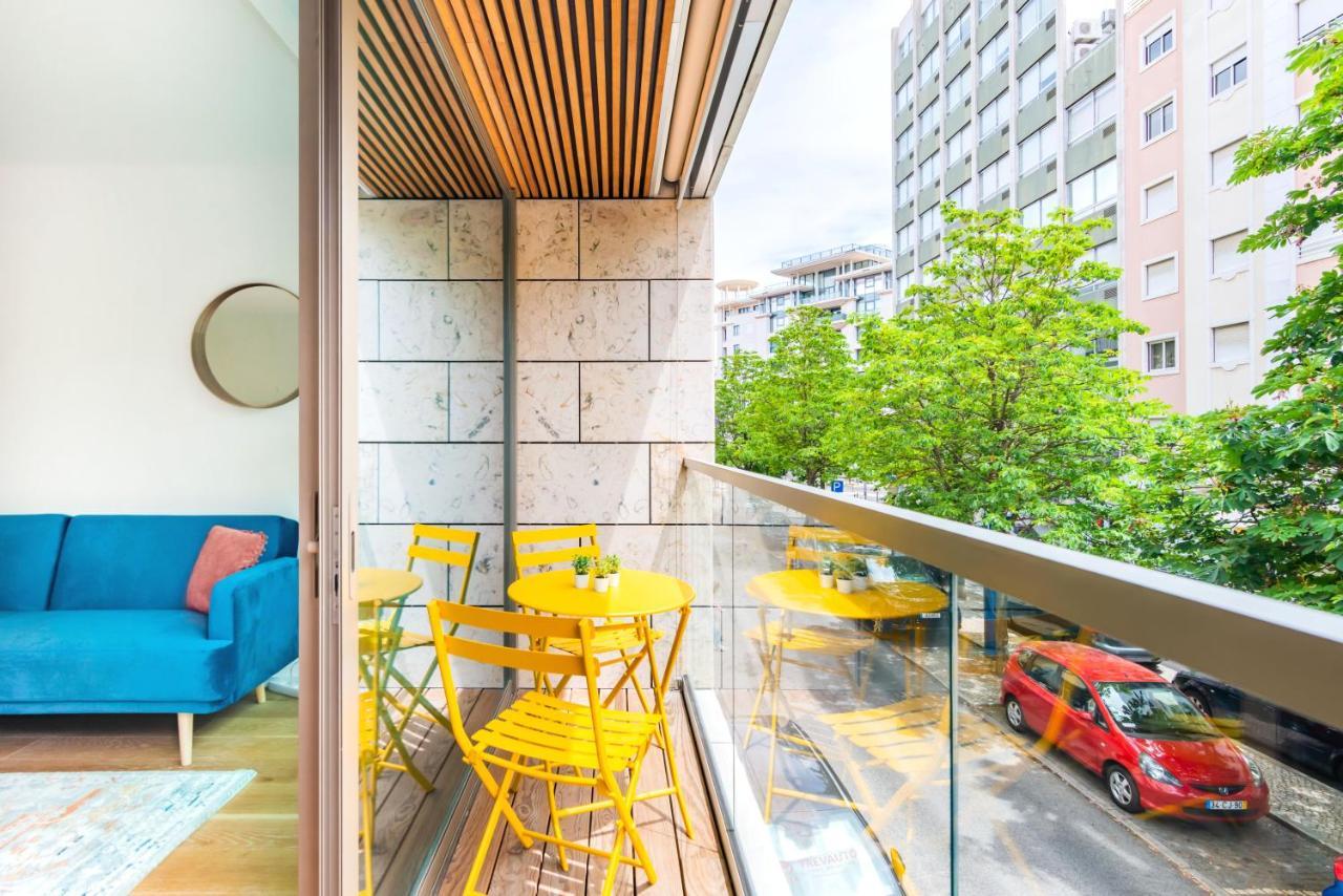 Lisbon 20 Modern Flat 1