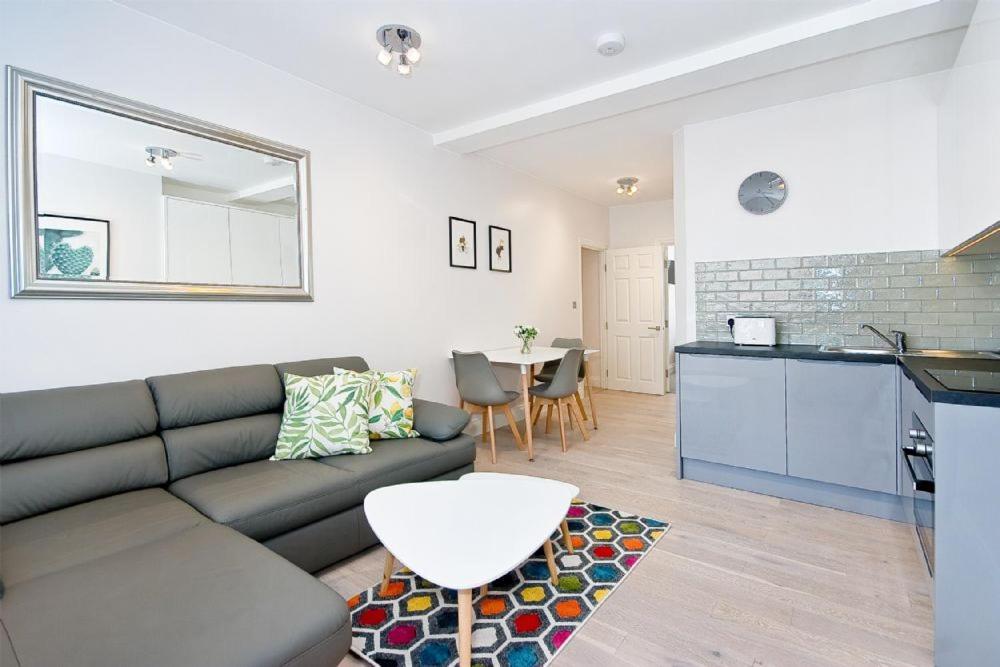 F2 Greek Street by City Living London (Adults Only)