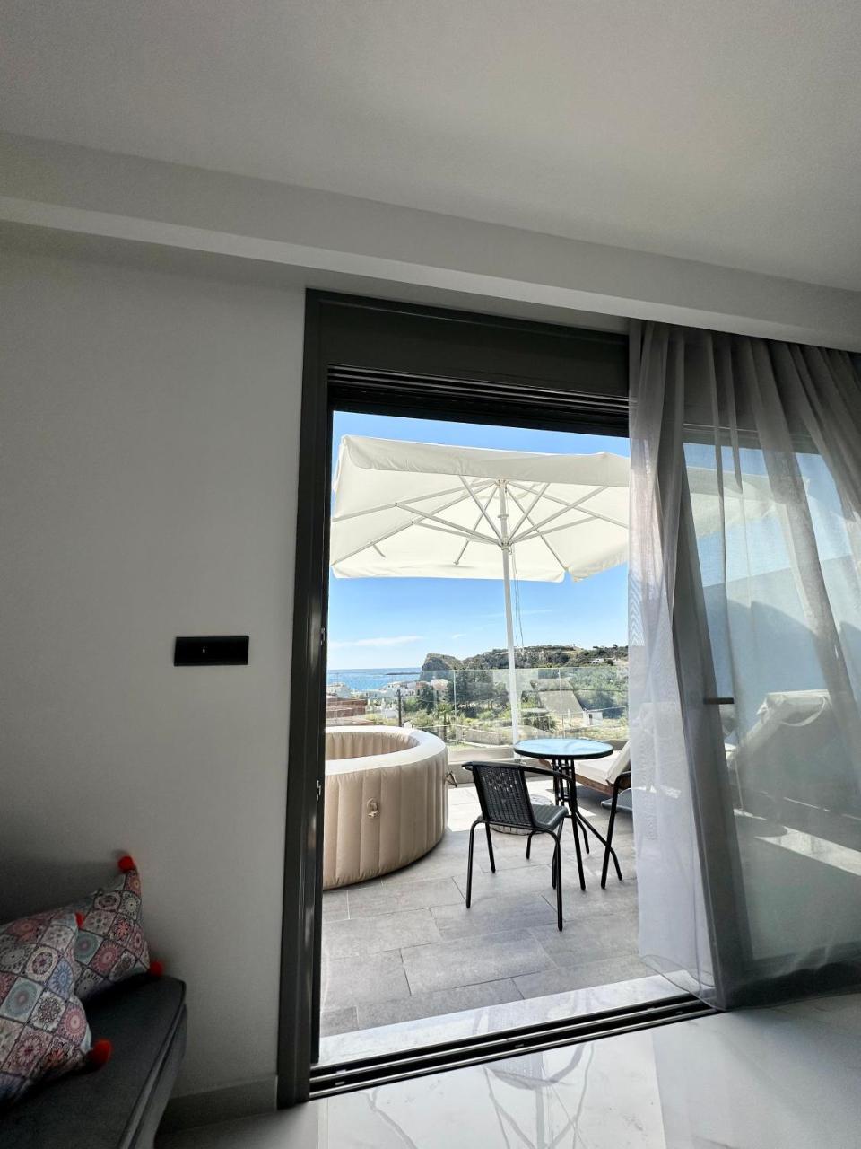 Royal Luxury Studios 2