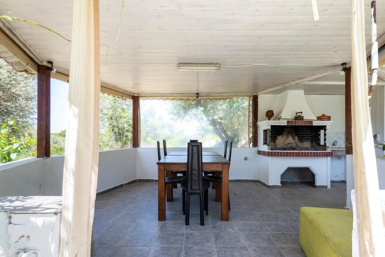 Jimmy's Pool House 1