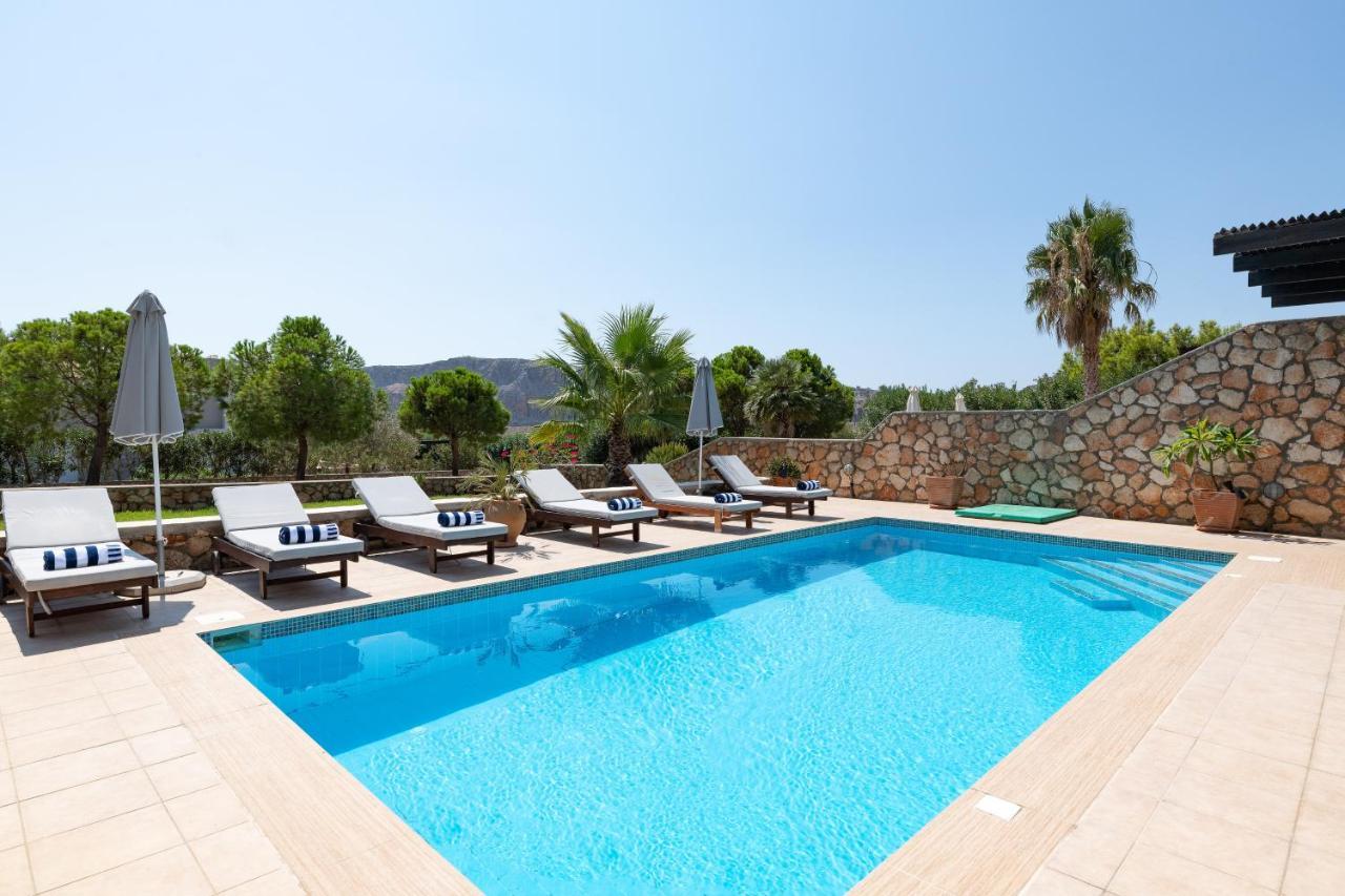 Villa Paradeiso with Private Pool 1