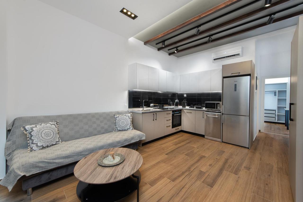 Kimia Luxury Apartments 1