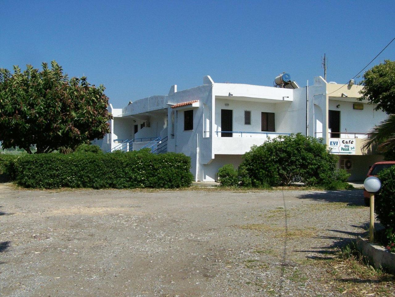 Evi Apartments And Studios 2