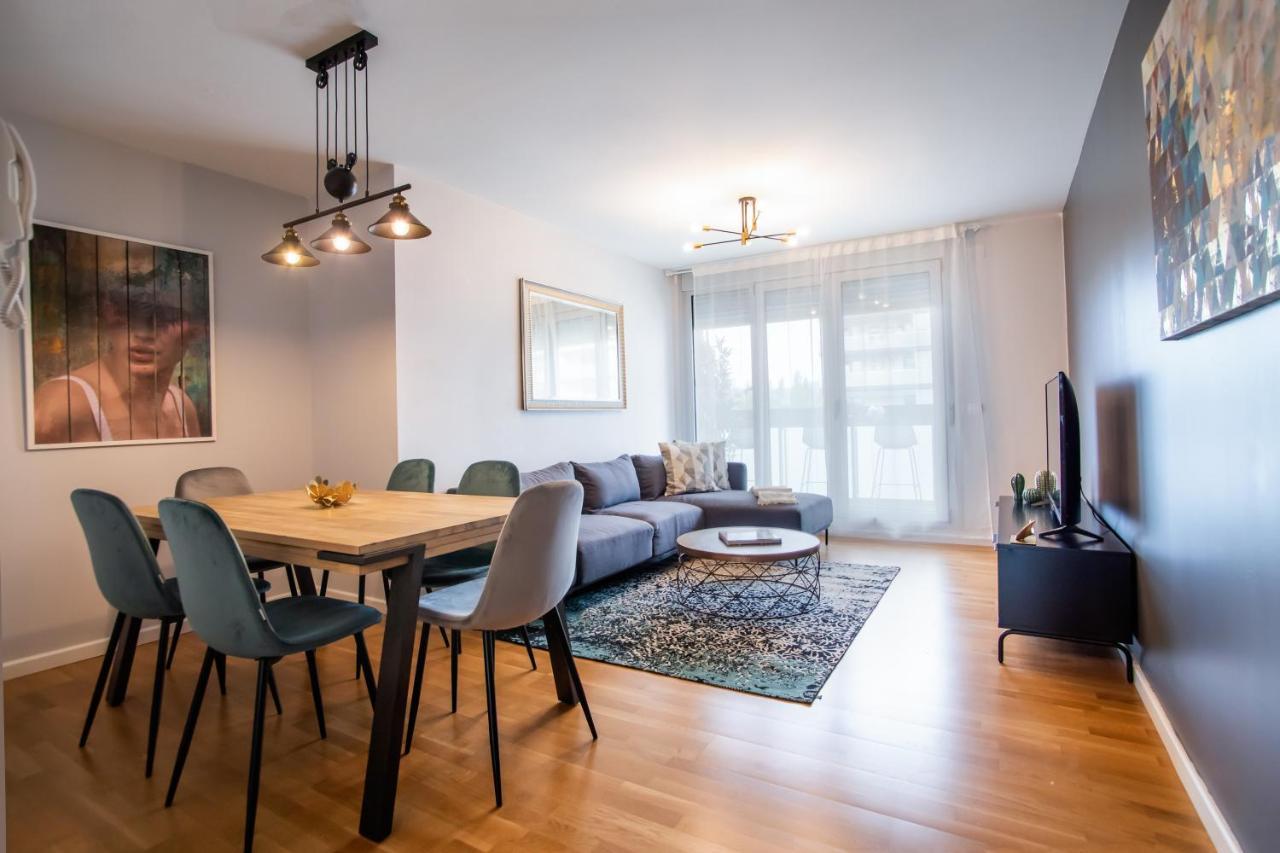 Tendency Apartments Forum 1