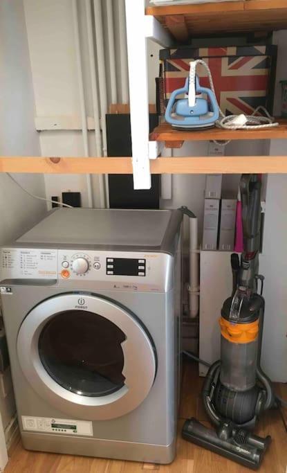 Paddington/Marble Arch Spacious Renovated Flat 2