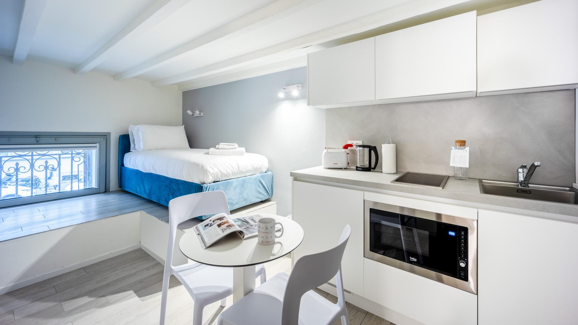 Italianway - the B Village Standard - M4