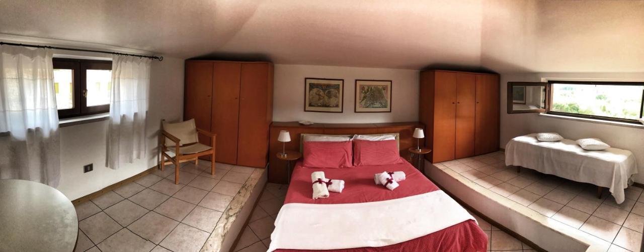 Bosa Apartments " Exclusive Apartments on the River" 2