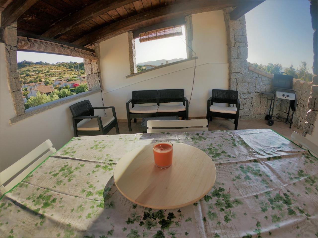 Villa Del Moro, Free Wifi, 300mt From Sinzias' Beach 1