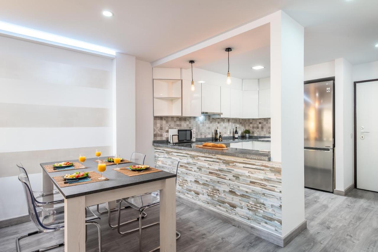 22 Casablanca II Veronica 1