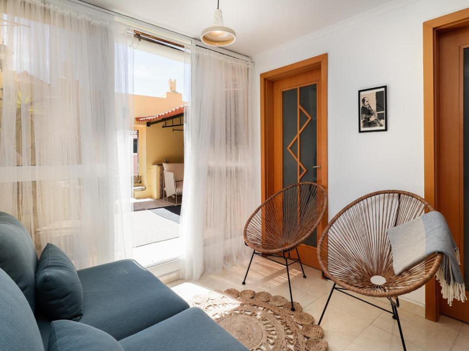 Lisbon Alfama Terrace 1