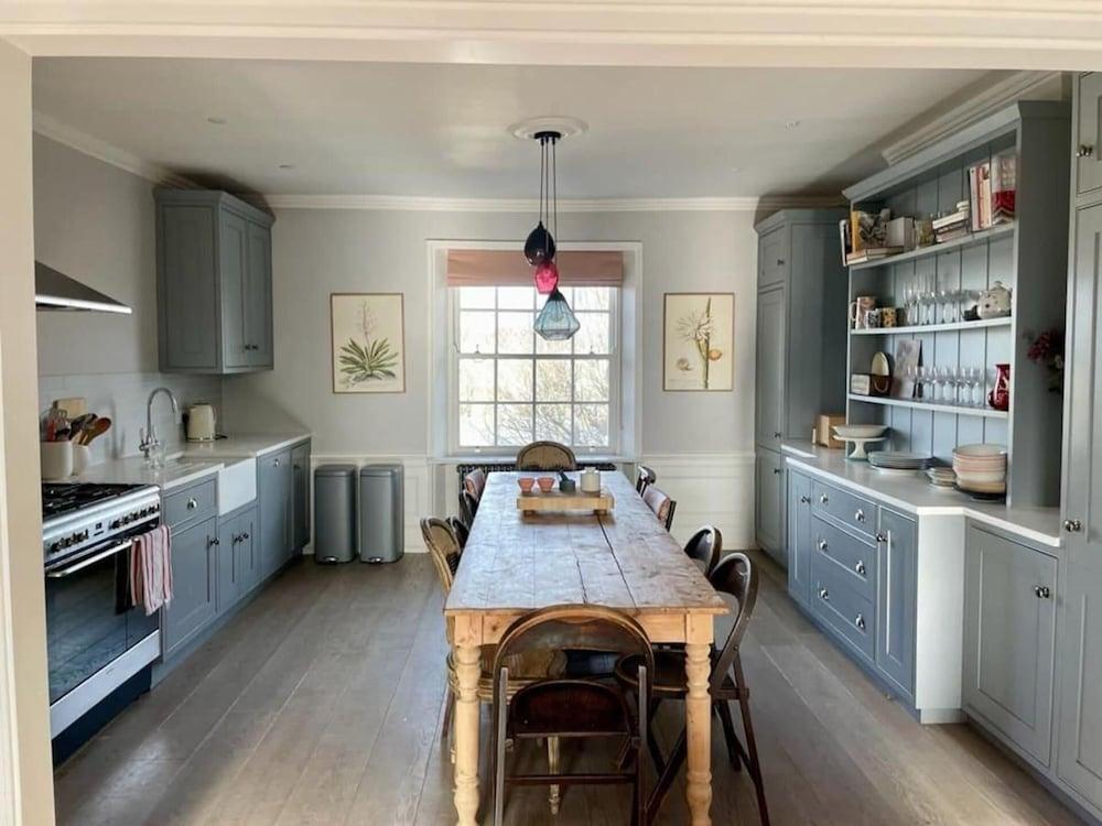 London Duplex Penthouse for 7 People 2