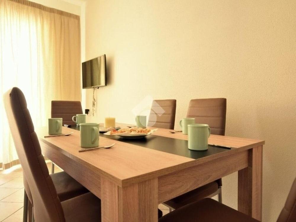 Casa Arborea Con Vista Mare 1