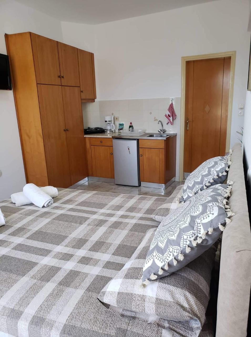 Haraki Sunrise Apartments