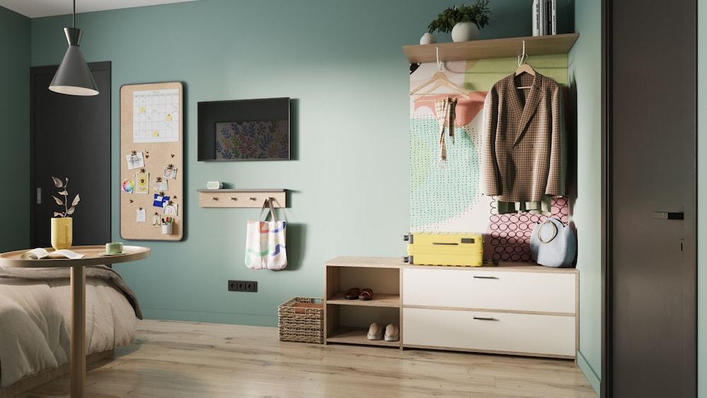 Bob W Tower Hill Studios 2