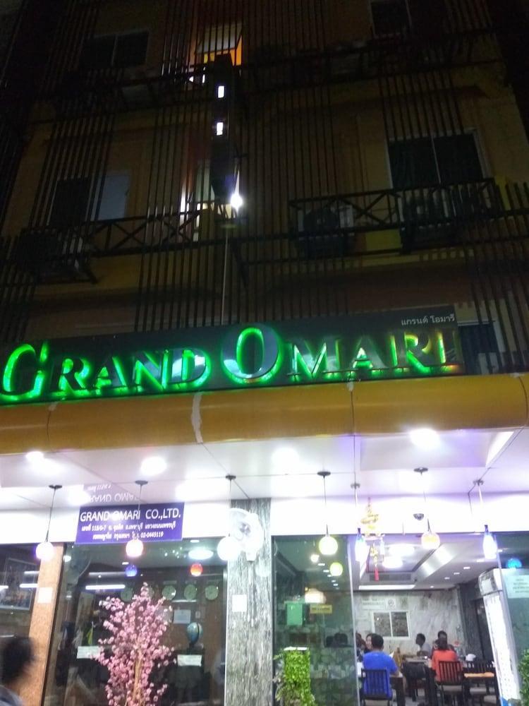 Grand Omari