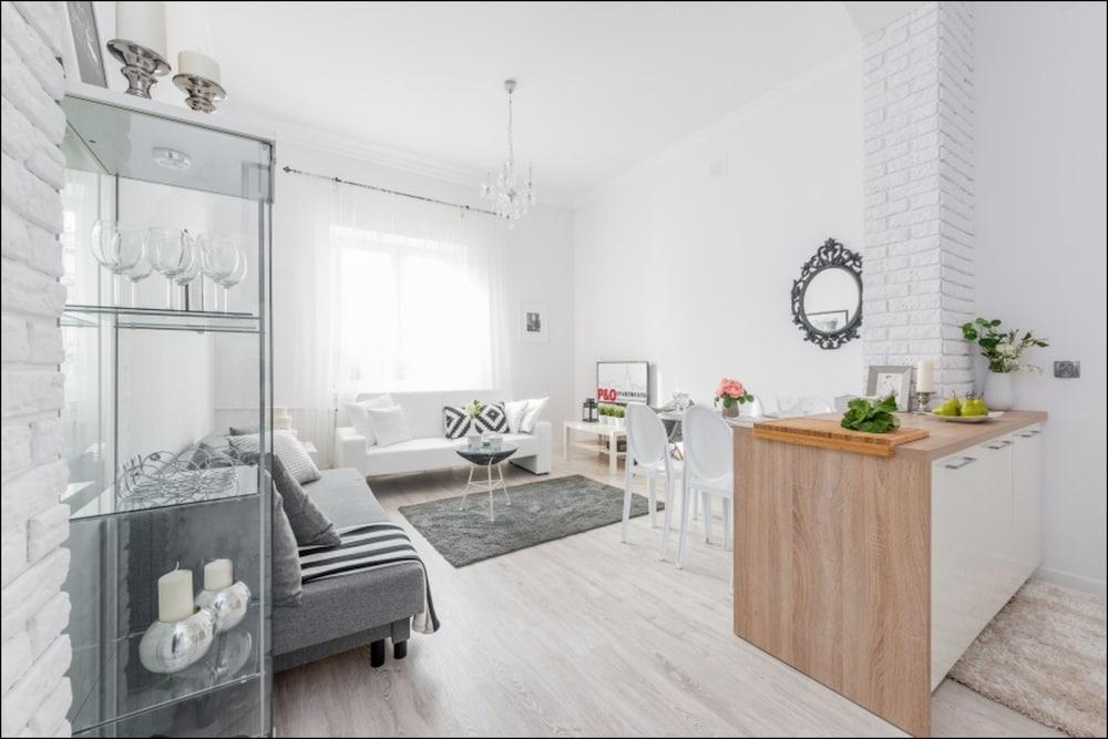 P&O Apartments Andersa 1