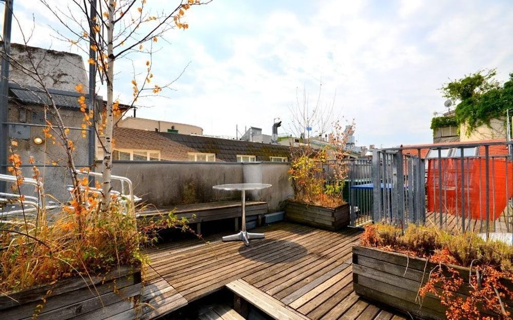 Vienna Residence Luxury Apartment for 4 with Rooftop Terrace And Uncommon View