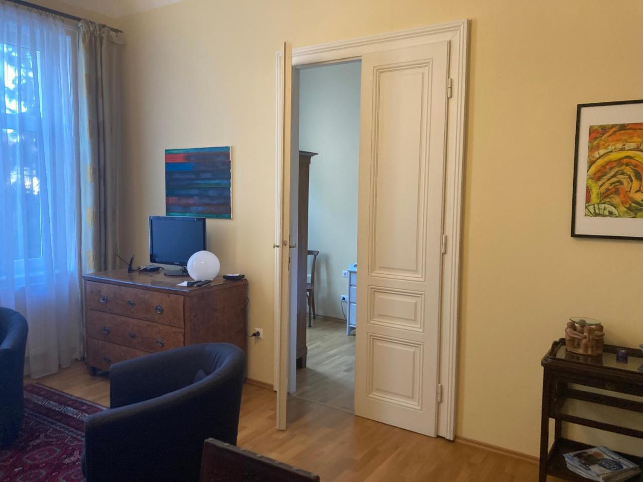 Charmantes Wiener Jugendstilhaus Kostenloses Wlan