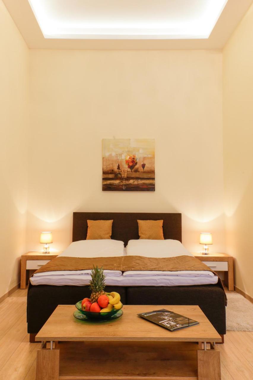 Budapest City Apartments for Groups