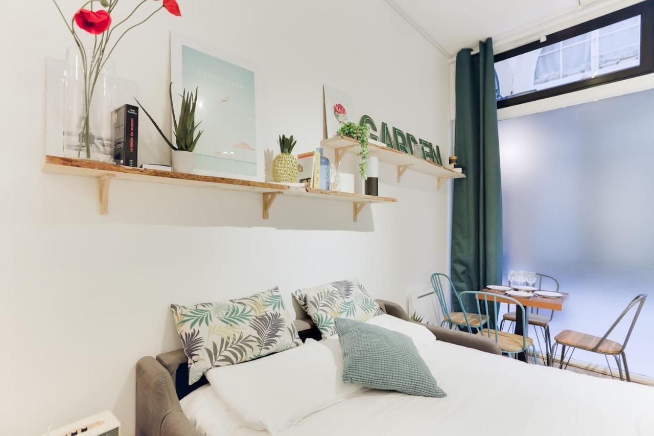 Design Apartment for 4 People Between Louvre & Opera