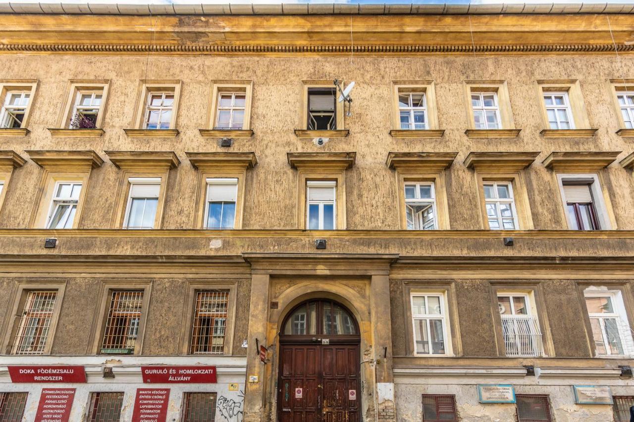 Green Thea Apartment / Free Parking