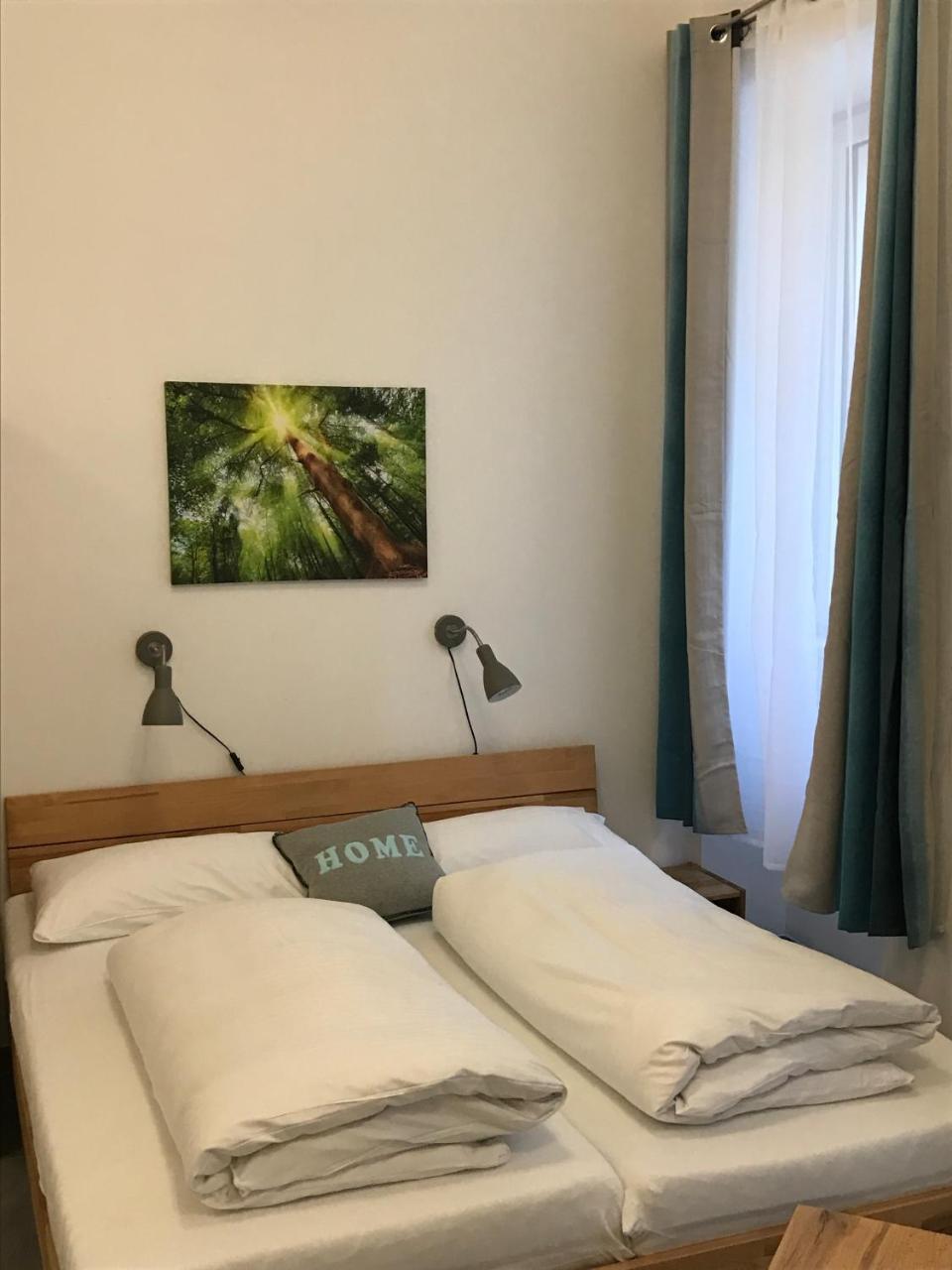 Saralo Apartments 1050