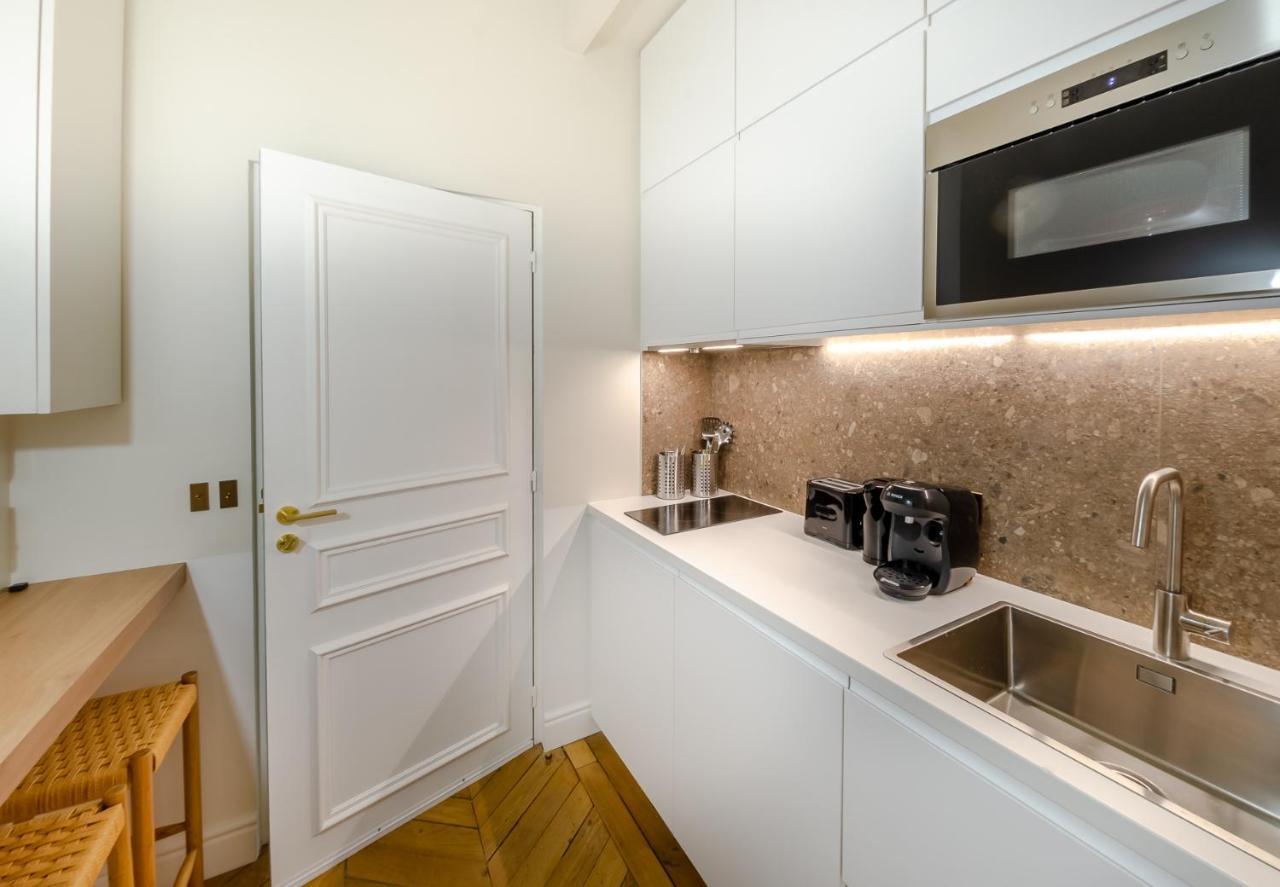 Appartement de Standing 1 – Tour Eiffel/Invalides