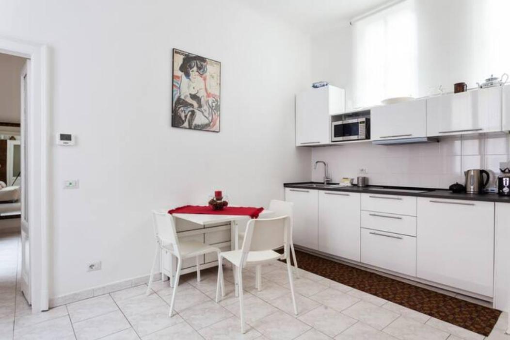 Isola And Zara Comfortable Apartment