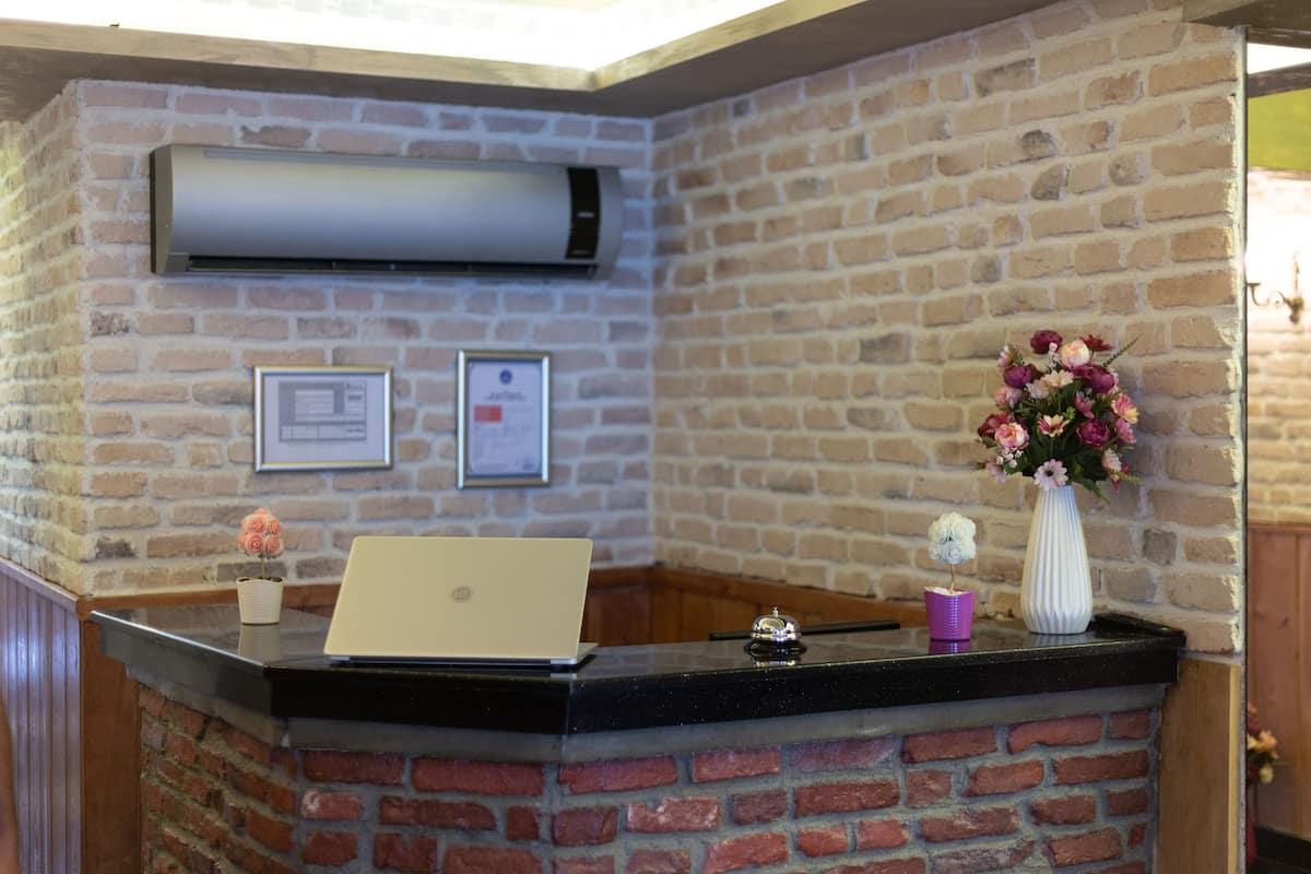 Royal Garden Sisli