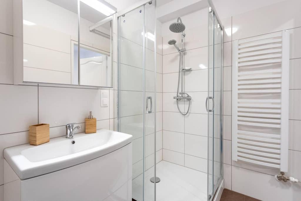 Zwischen Schonbrunn Und Dem City Center. Apt. 38